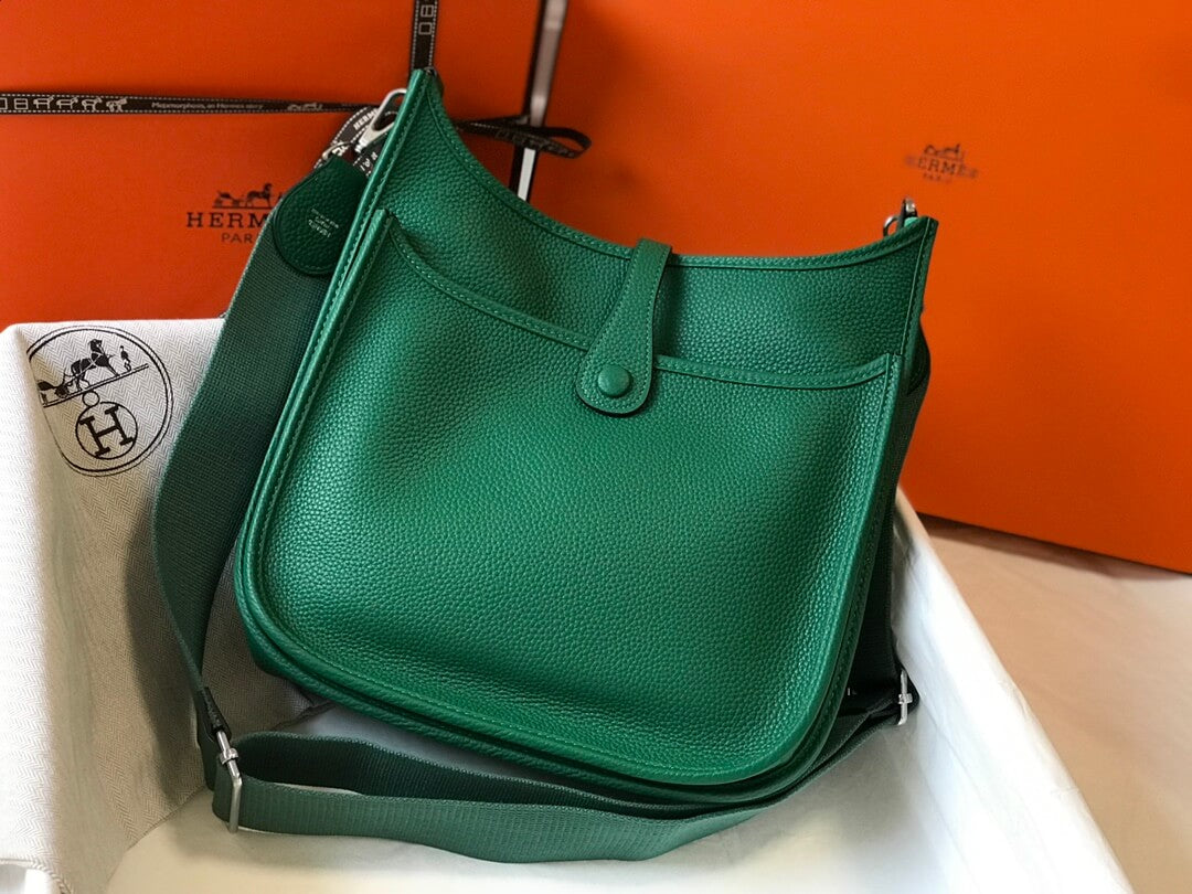 evelyne bag green silver hardware