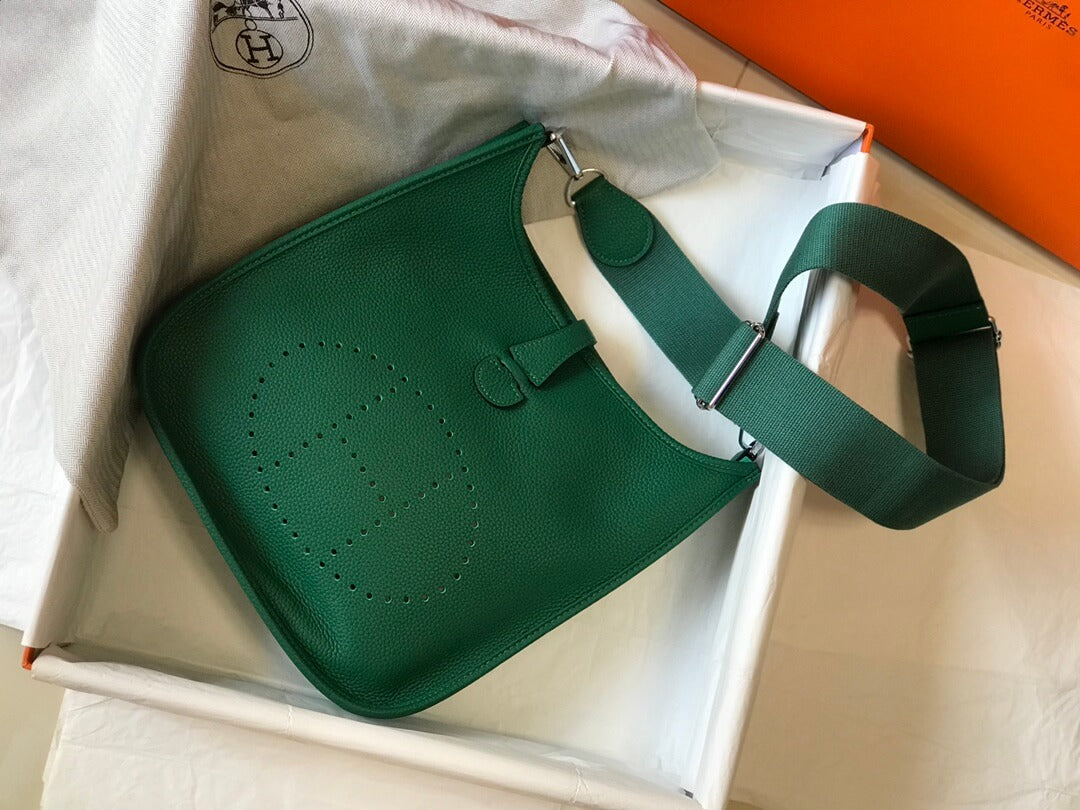 HM Evelyne Bag MM 28 Togo calfskin GREEN Machine sewing