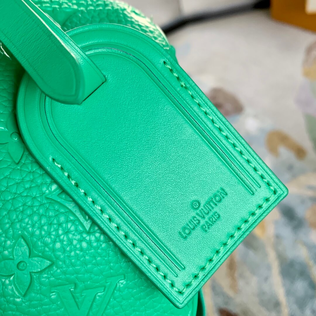 M20900 KEEPALL BANDOULIÈRE 25 green Embossing