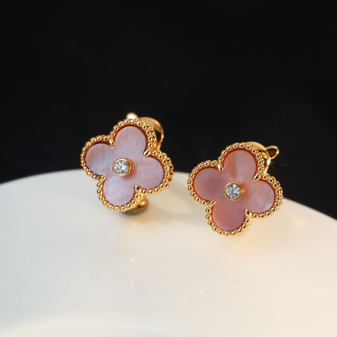 Advanced and personalized four leaf clover studded with diamond Fritillaria earrings EH13168A52