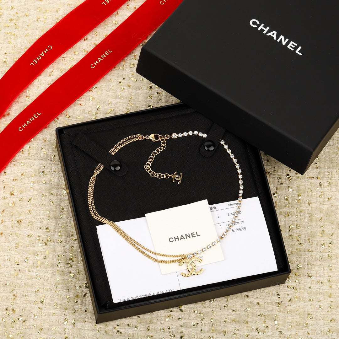 Chanel24's latest vintage necklace with a high-end double chain collarbone chain XLA43