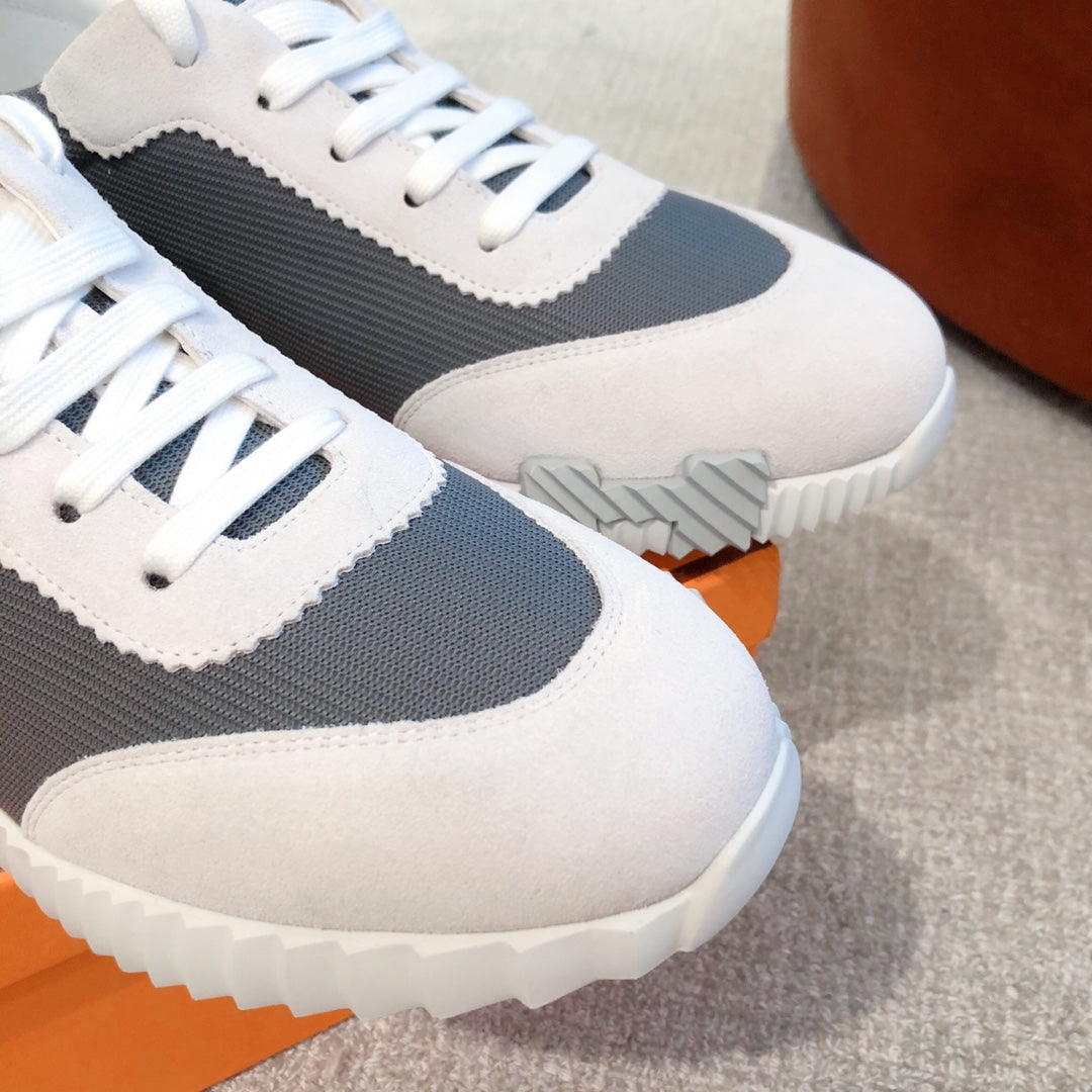 Outdoor casual trendy women's shoes with thick soles and high-end comfortable sports shoes  XZH41