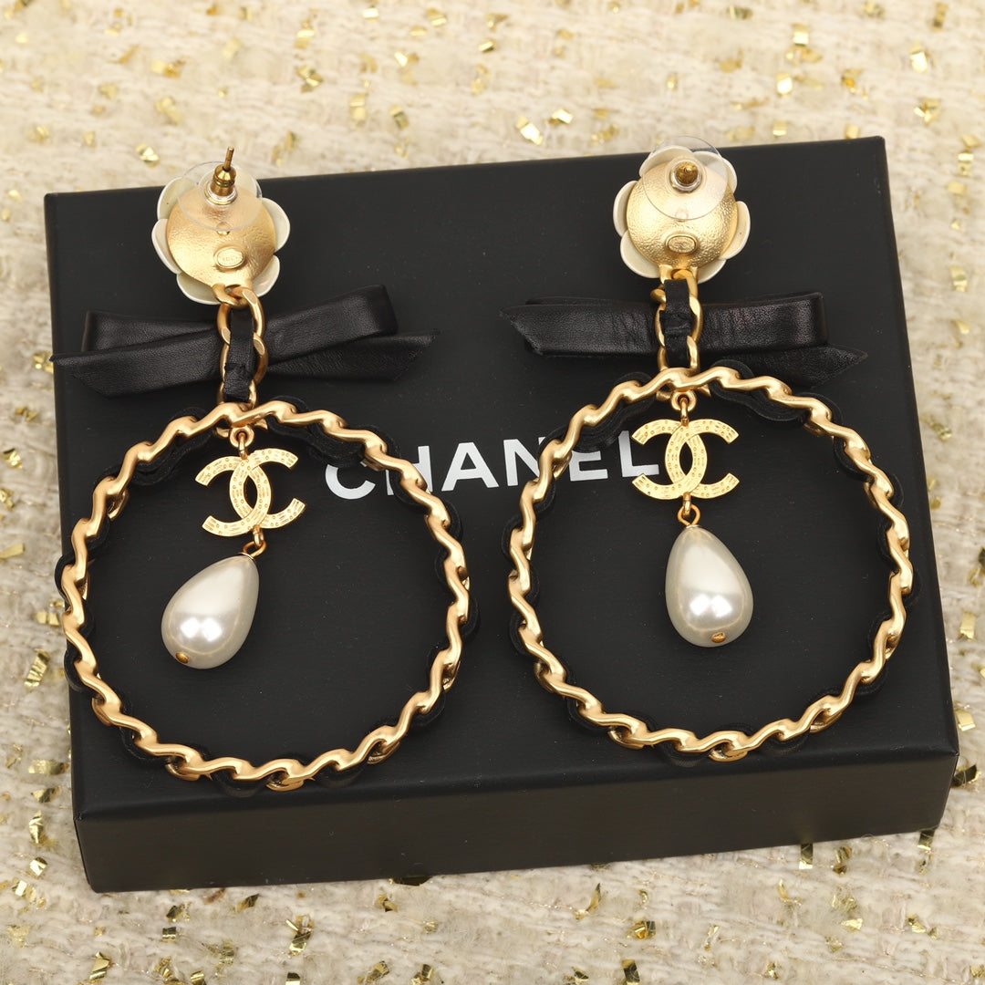 Pop Versatile 2024 New Camellia Water Drop Circle Pearl Earrings EHA71