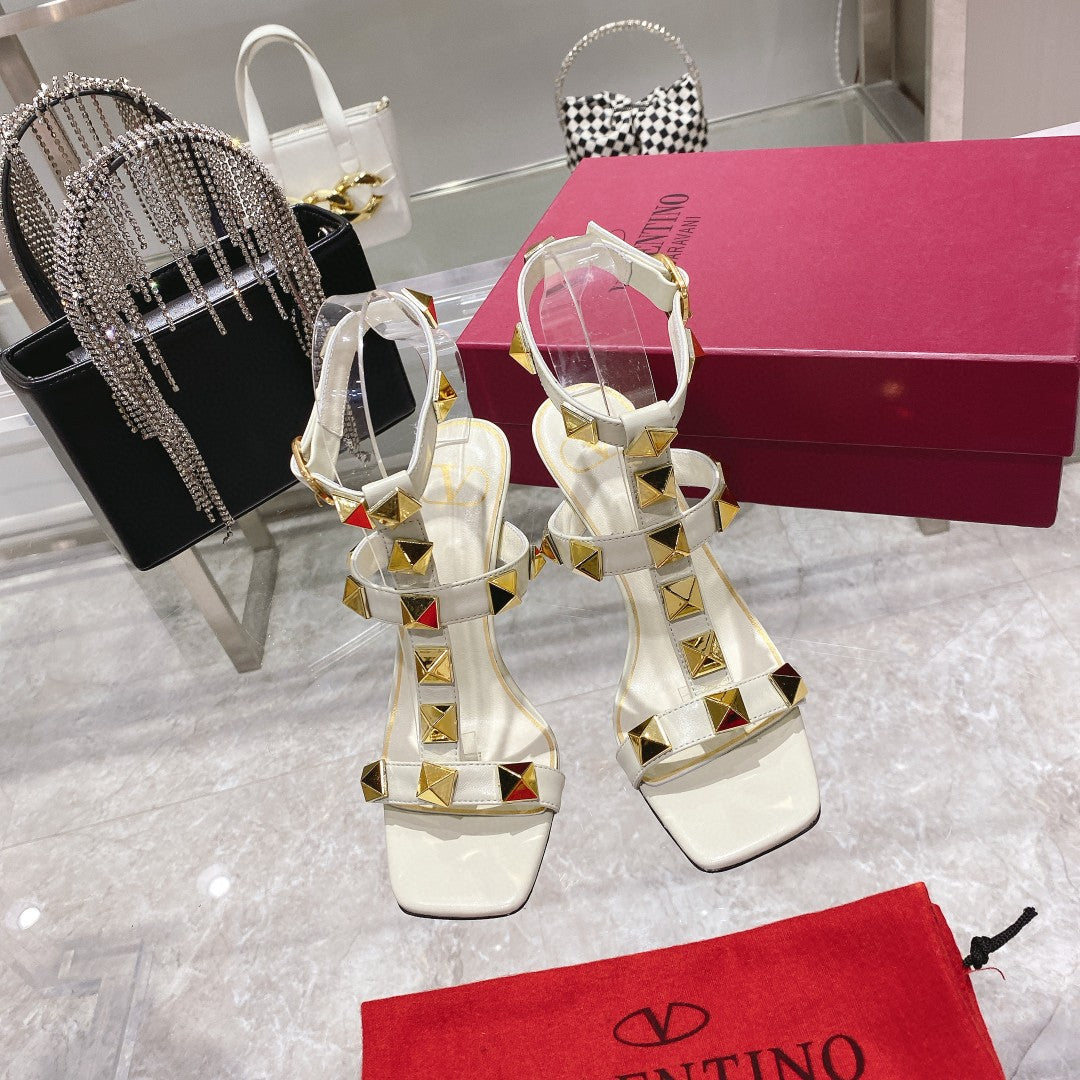 Valentino's New Open Toe Square Head Thin Heel White One Button Sexy Rivet Sandals XZH120