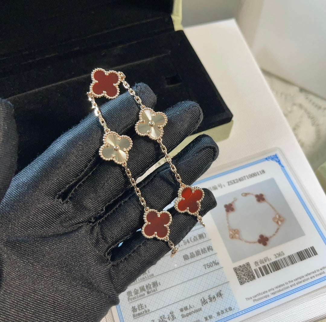 VCA laser red chalcedony agate five flower four leaf clover bracelet SLC84