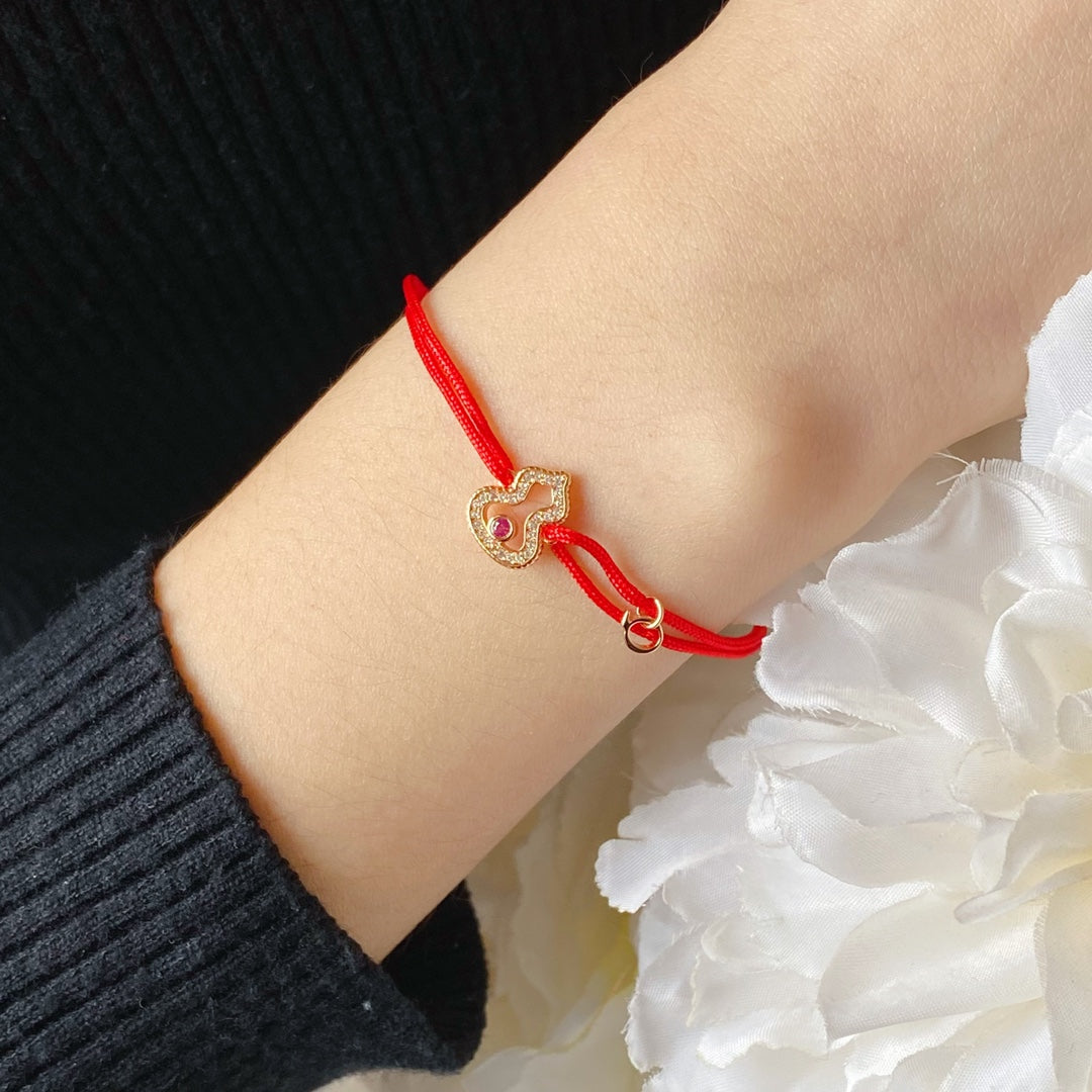 Qeelin Kirin Gourd Red Rope Bracelet SLA127