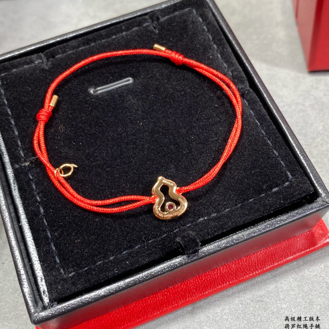 Qeelin Kirin Gourd Red Rope Bracelet SLA127