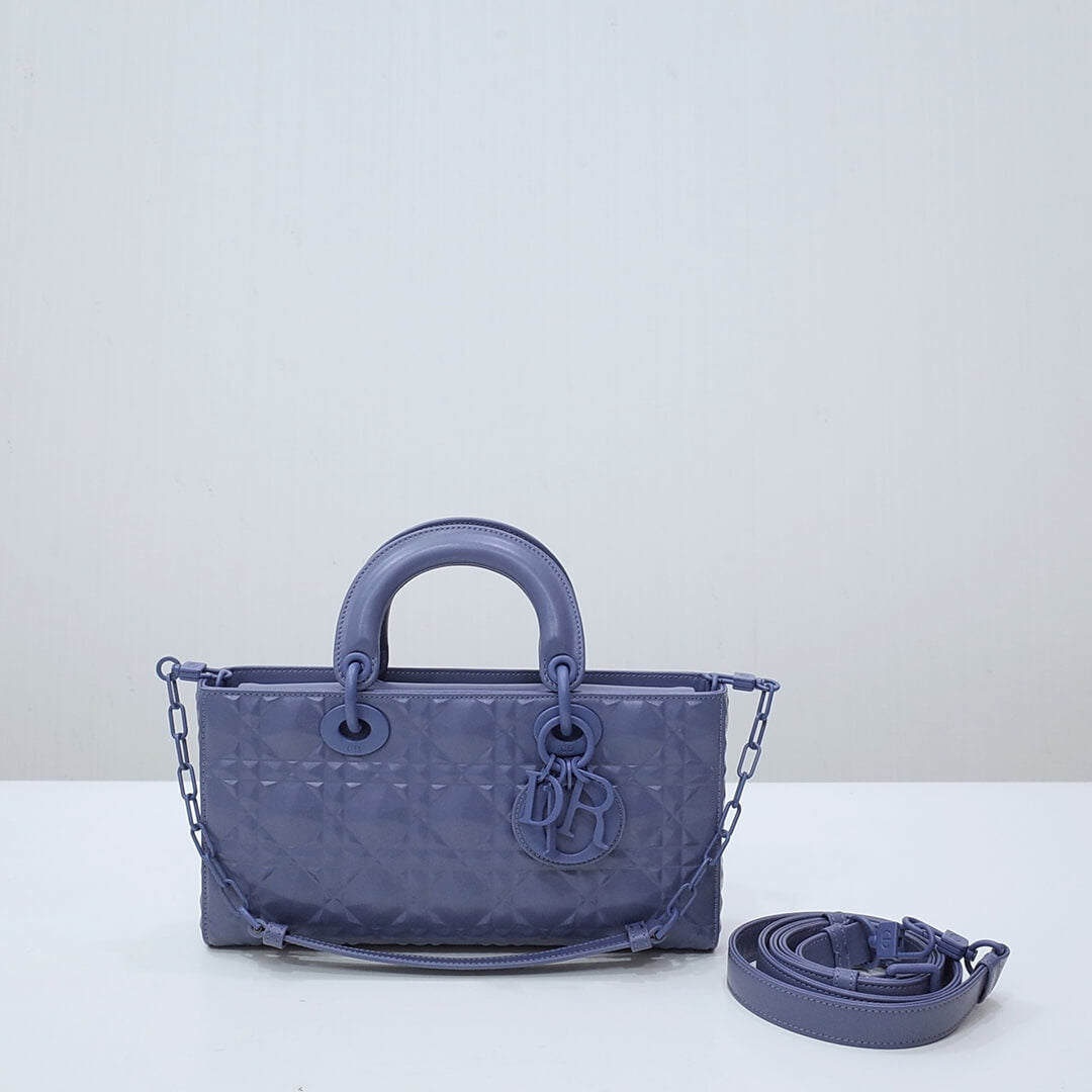 DO 8015 Lady D-Joy Handbag blue 26cm