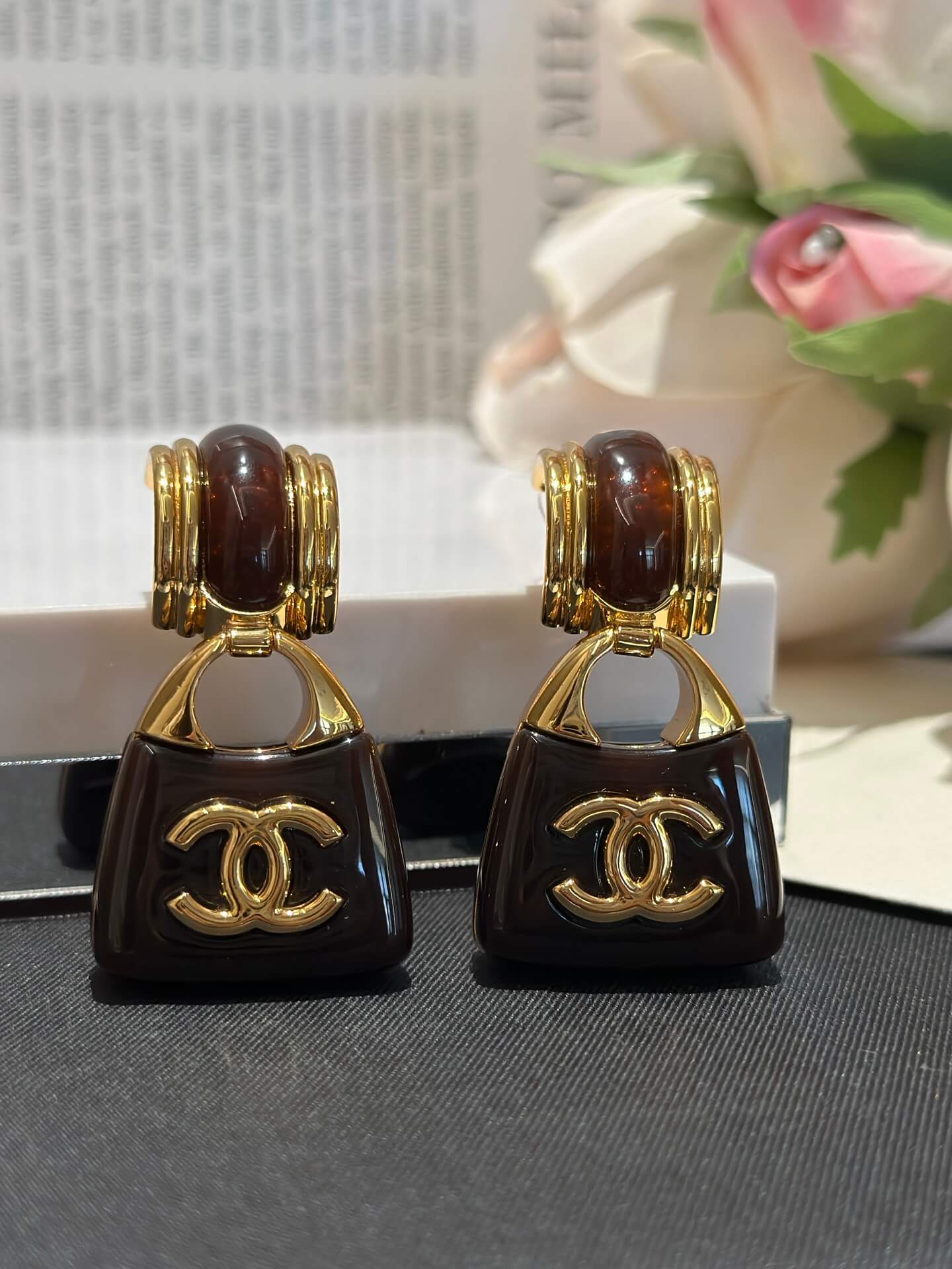 CHA 2023 New Exquisite Versatile Fashion Bag Earrings EHC17