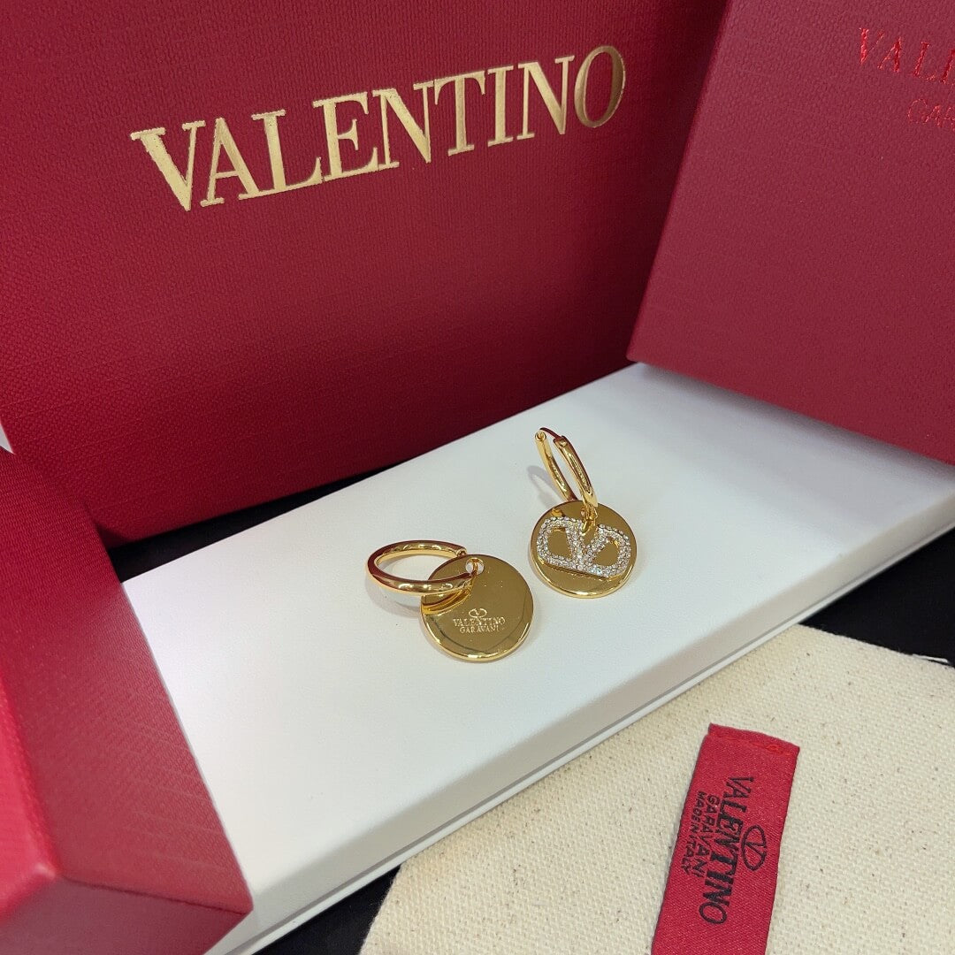 Valentino's New Premium Personalized Spicy Girl Earrings EHC14