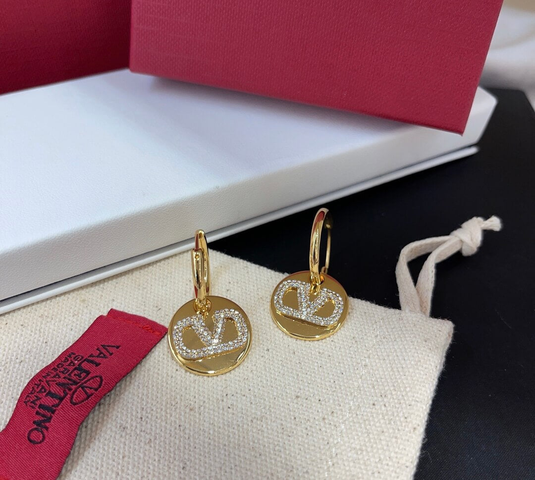 Valentino's New Premium Personalized Spicy Girl Earrings EHC14